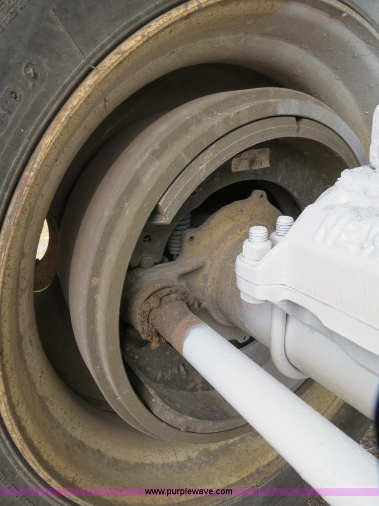 image for item B2374 1994 Lufkin 38' end dump trailer