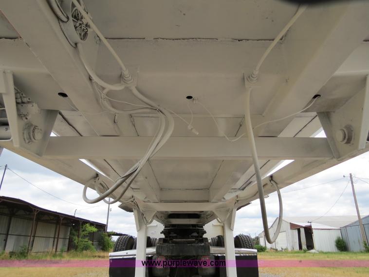 image for item B2374 1994 Lufkin 38' end dump trailer