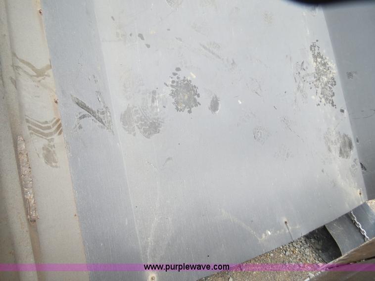 image for item B2374 1994 Lufkin 38' end dump trailer