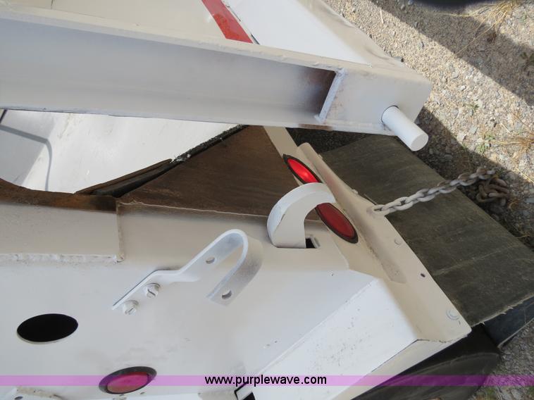 image for item B2374 1994 Lufkin 38' end dump trailer