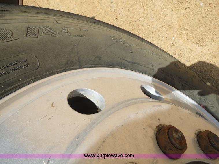 image for item B2375 1985 Peterbilt 359 semi truck