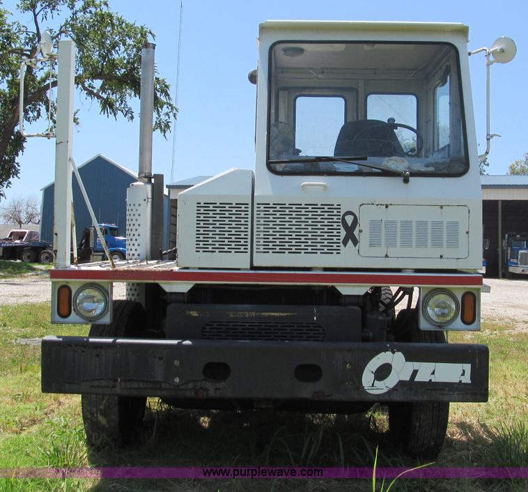 image for item B6366 1990 Ottawa YT-Thirty trailer spotter