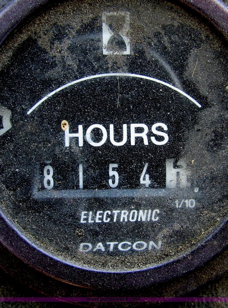 image for item B6366 1990 Ottawa YT-Thirty trailer spotter