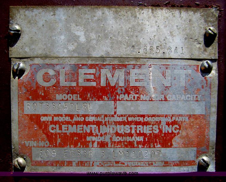 image for item B6368 1990 Clement 45' hydraulic roll off carrier