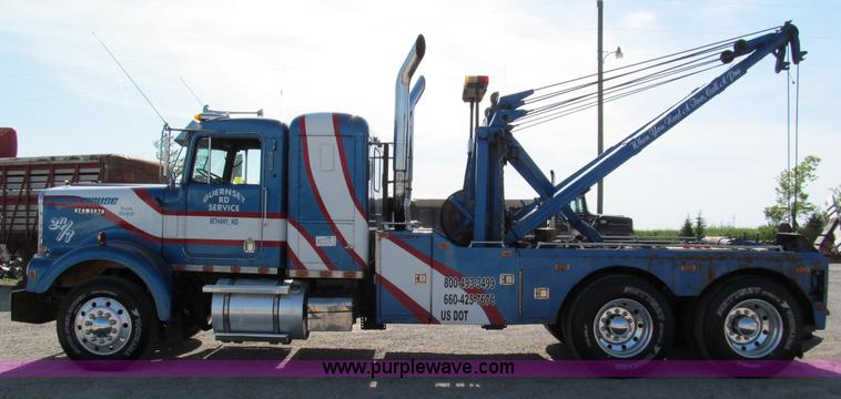image for item C2172 1972 Kenworth C500  wrecker semi truck