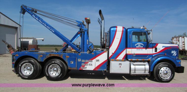 image for item C2172 1972 Kenworth C500  wrecker semi truck