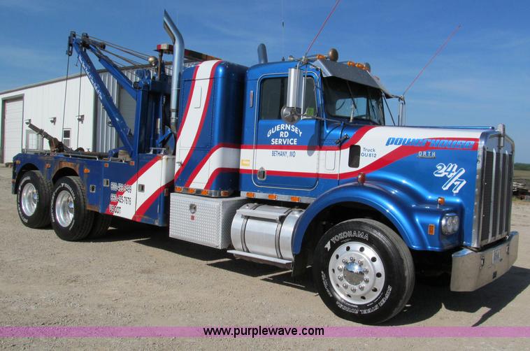 image for item C2172 1972 Kenworth C500  wrecker semi truck