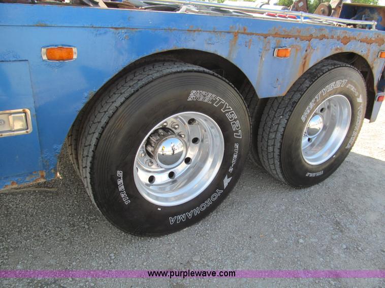 image for item C2172 1972 Kenworth C500  wrecker semi truck