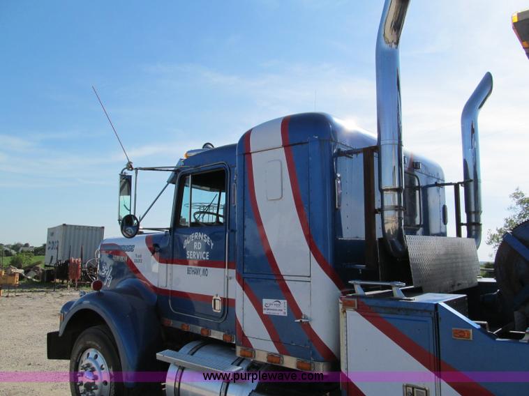 image for item C2172 1972 Kenworth C500  wrecker semi truck