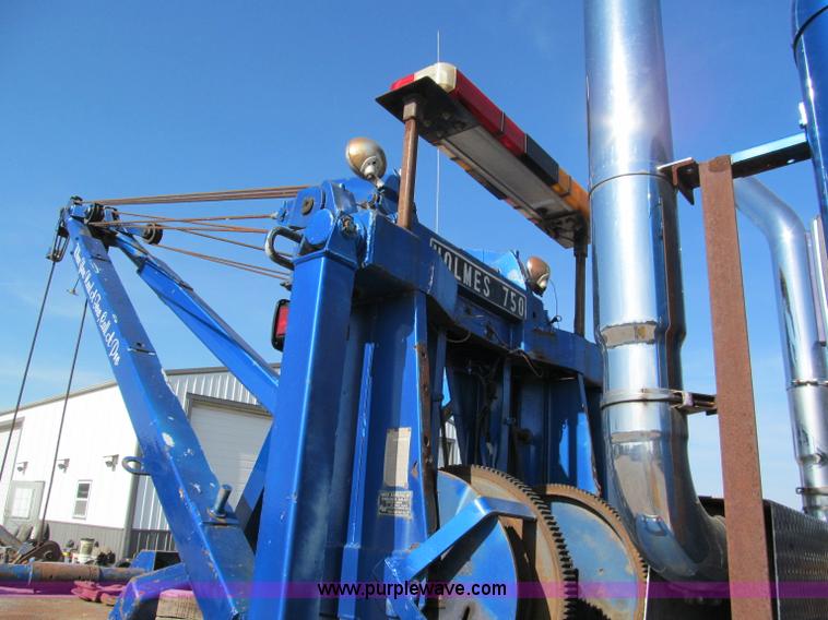 image for item C2172 1972 Kenworth C500  wrecker semi truck