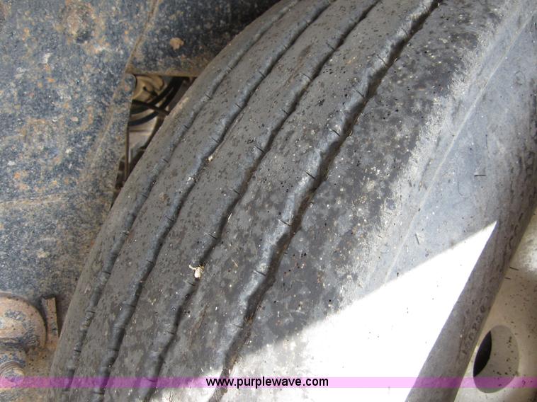 image for item C2533 2008 Wilson DWH500 PaceSetter 50' grain trailer