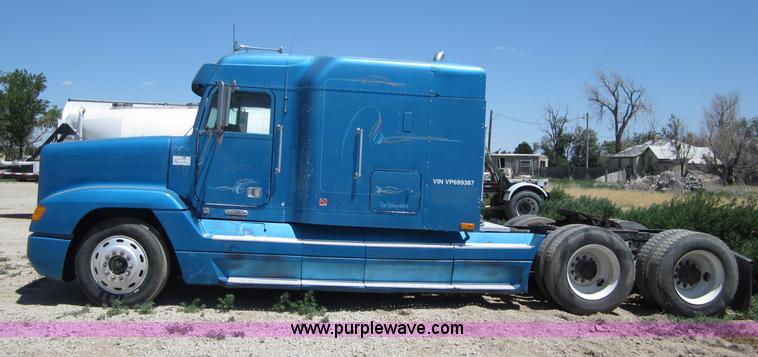 image for item C2535 1997 Freightliner FLD120 semi truck