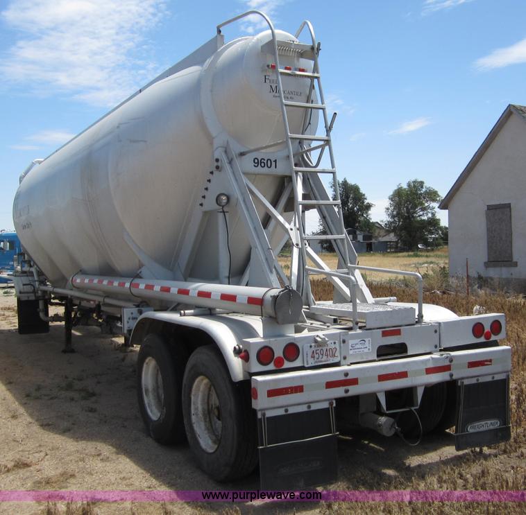 image for item C2536 1996 Stephens 42' pneumatic dry bulk trailer