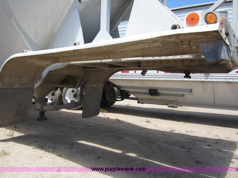 image for item C2536 1996 Stephens 42' pneumatic dry bulk trailer