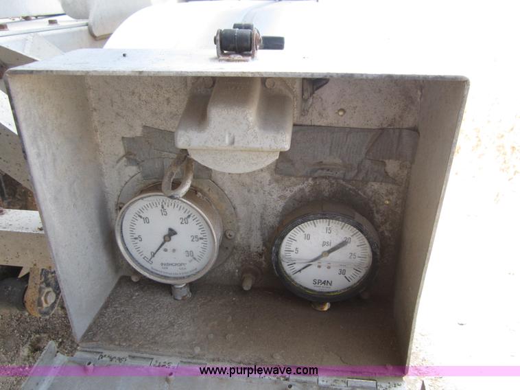 image for item C2536 1996 Stephens 42' pneumatic dry bulk trailer