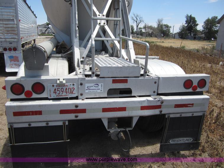 image for item C2536 1996 Stephens 42' pneumatic dry bulk trailer