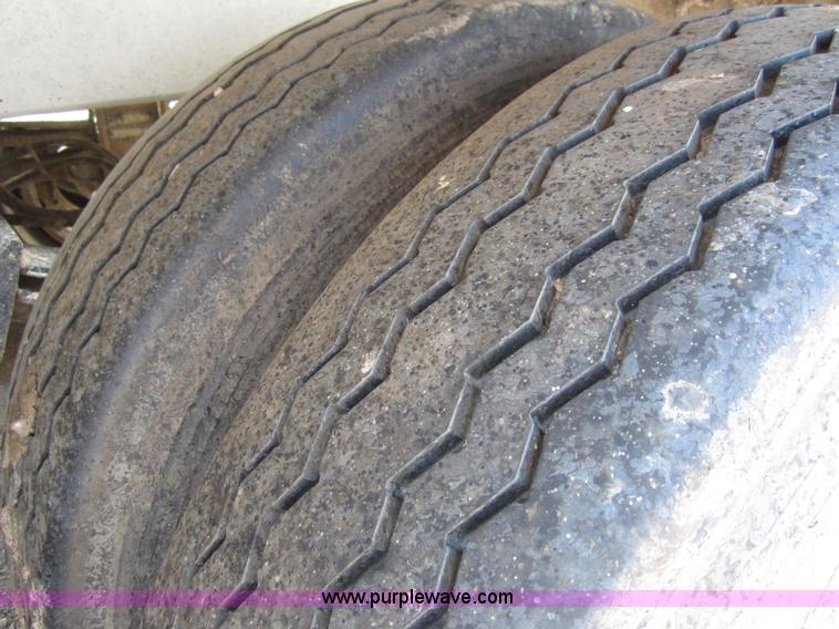 image for item C2536 1996 Stephens 42' pneumatic dry bulk trailer