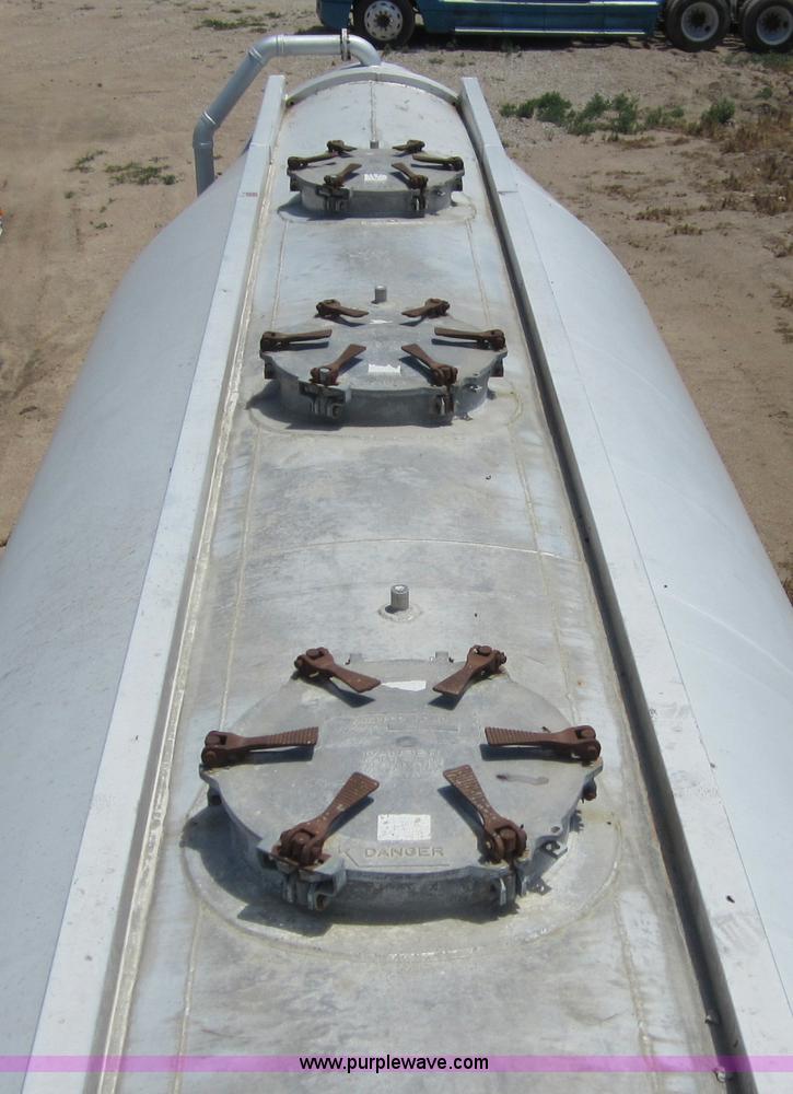 image for item C2536 1996 Stephens 42' pneumatic dry bulk trailer