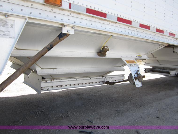 image for item C2537 2008 Wilson DWH500  PaceSetter 50' grain trailer