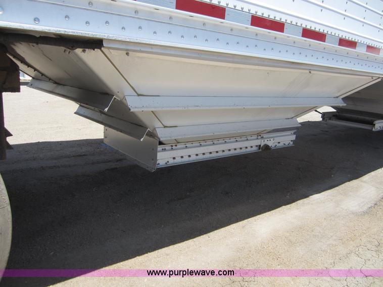 image for item C2537 2008 Wilson DWH500  PaceSetter 50' grain trailer