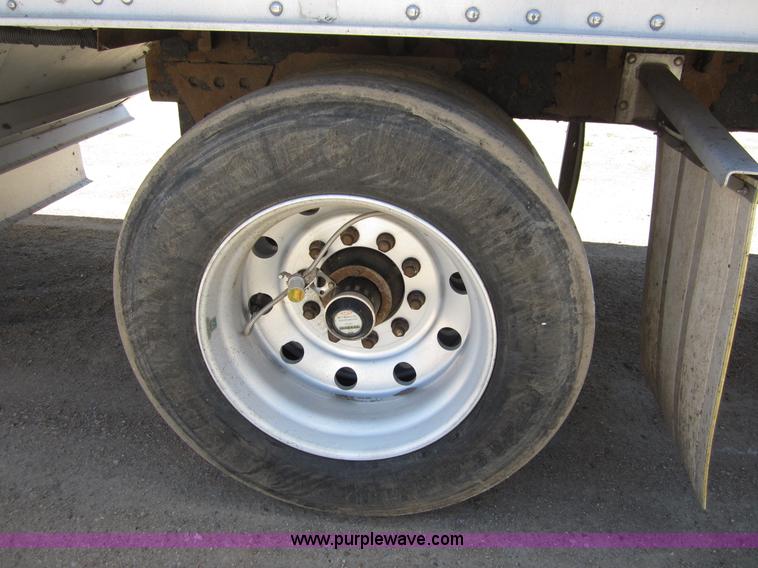 image for item C2537 2008 Wilson DWH500  PaceSetter 50' grain trailer