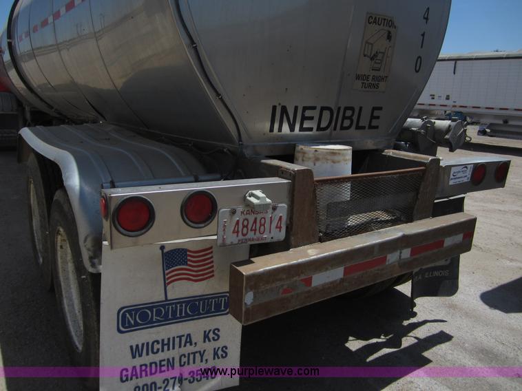 image for item C2538 1994 Polar tanker trailer