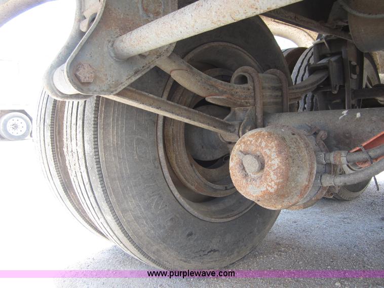 image for item C2538 1994 Polar tanker trailer