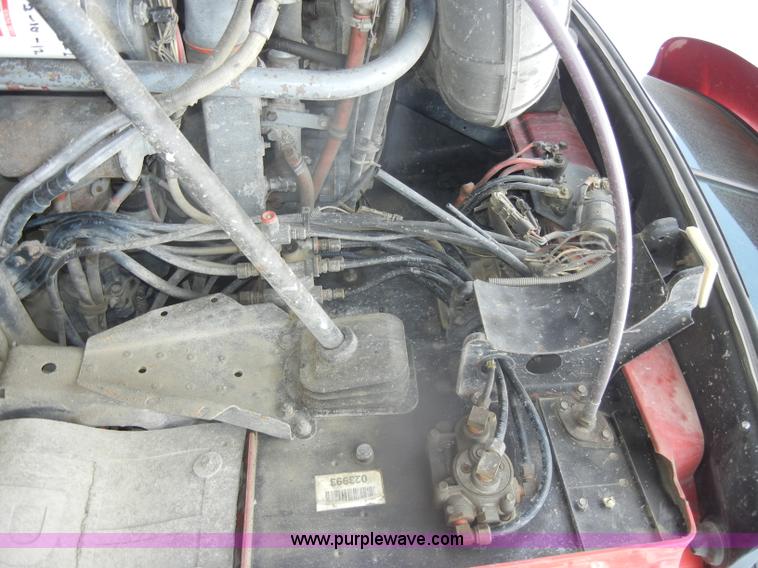 image for item D4121 1993 Mack CH613 semi truck