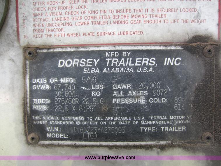 image for item D5572 2000 Dorsey 48' reefer trailer