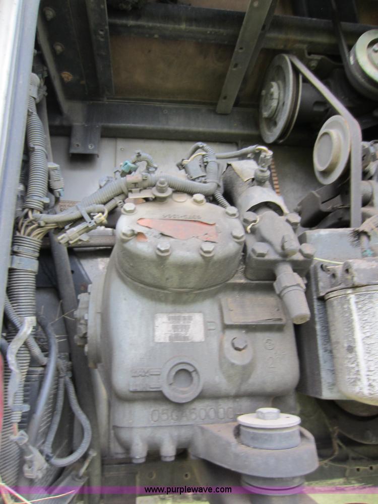 image for item D5572 2000 Dorsey 48' reefer trailer