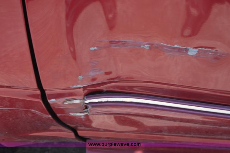 image for item D5128 1999 Ford Explorer XLT SUV