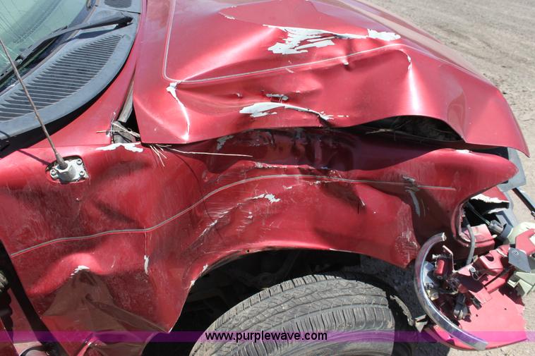 image for item D5128 1999 Ford Explorer XLT SUV