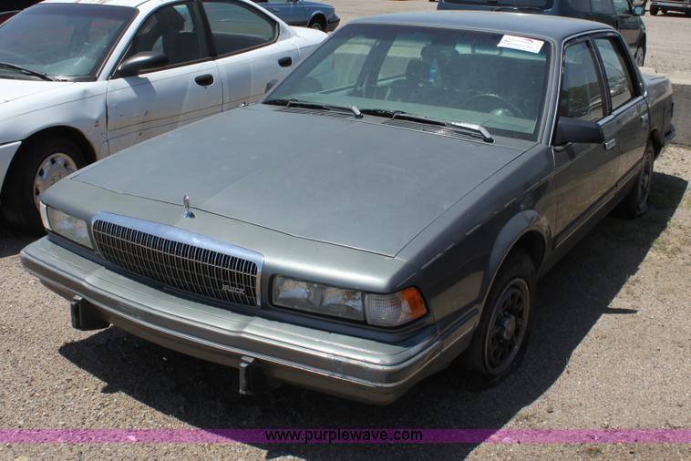 image for item D5129 1993 Buick Century