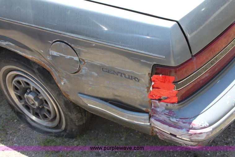 image for item D5129 1993 Buick Century