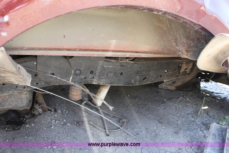 image for item D5130 2005 Ford F250 Lariat King Ranch pickup truck