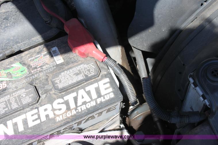 image for item D5130 2005 Ford F250 Lariat King Ranch pickup truck