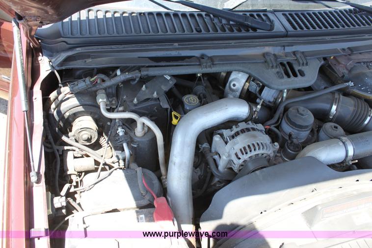 image for item D5130 2005 Ford F250 Lariat King Ranch pickup truck