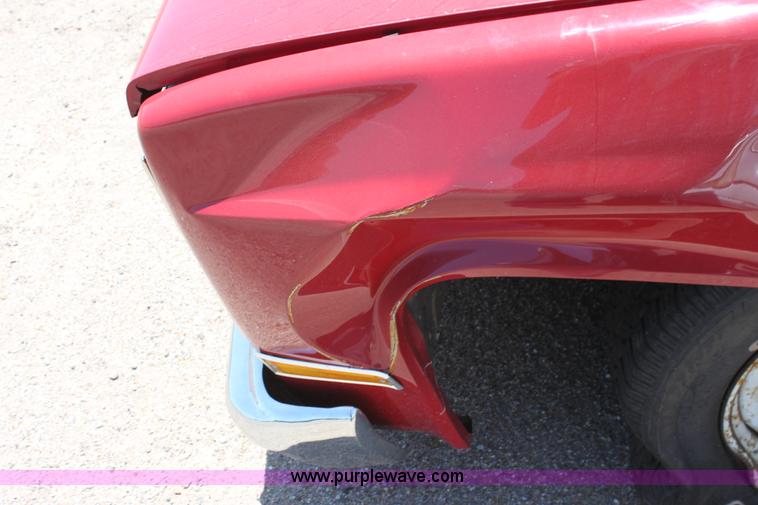 image for item D5131 1983 GMC 1500 pickup truck