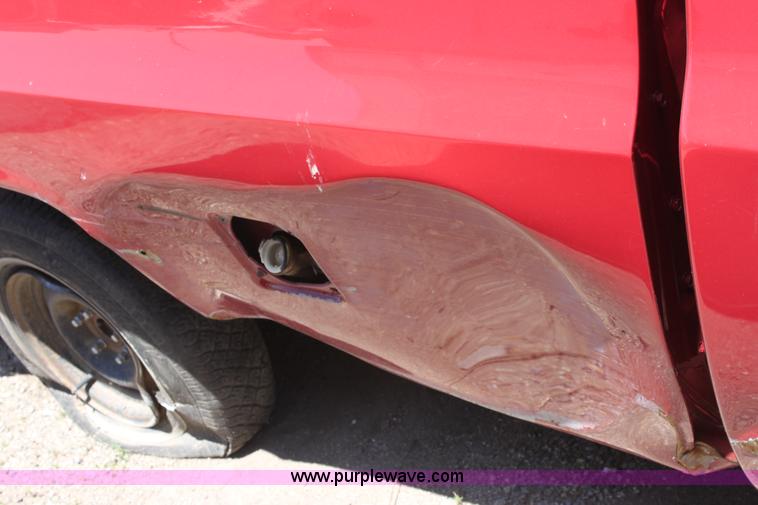 image for item D5131 1983 GMC 1500 pickup truck