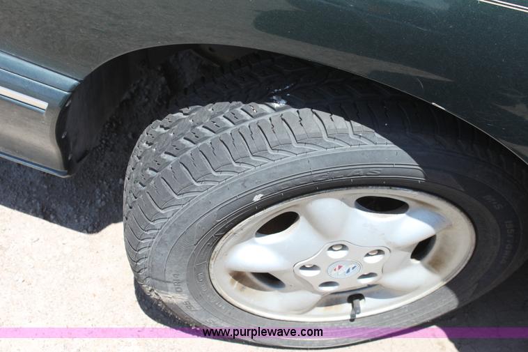 image for item D5132 1995 Buick Skylark Custom