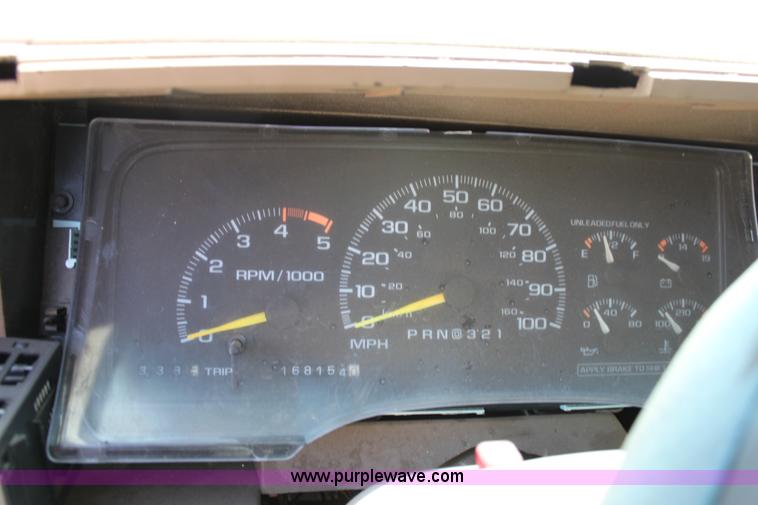 image for item D5136 1995 Chevrolet Tahoe SUV