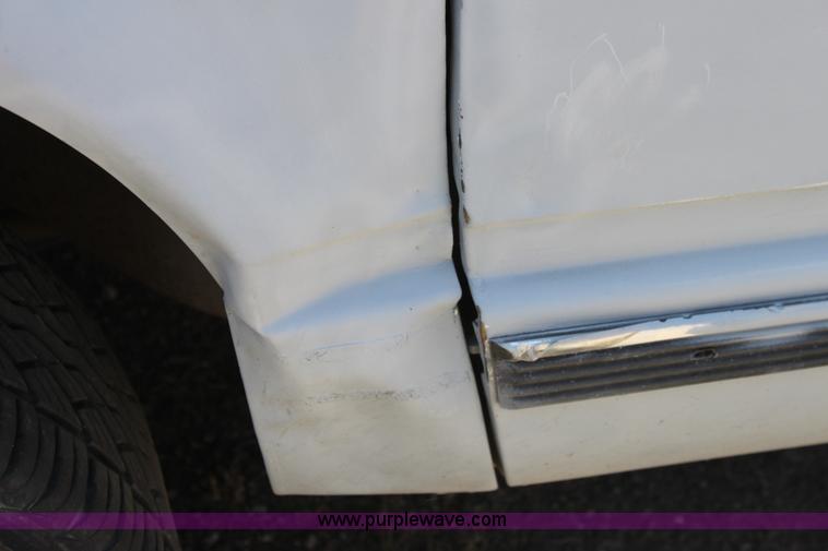 image for item D5136 1995 Chevrolet Tahoe SUV