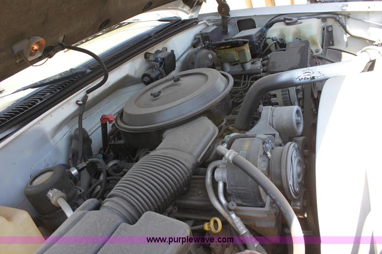 image for item D5136 1995 Chevrolet Tahoe SUV