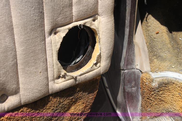 image for item D5137 1986 Ford Econoline 150 Aristocrat van