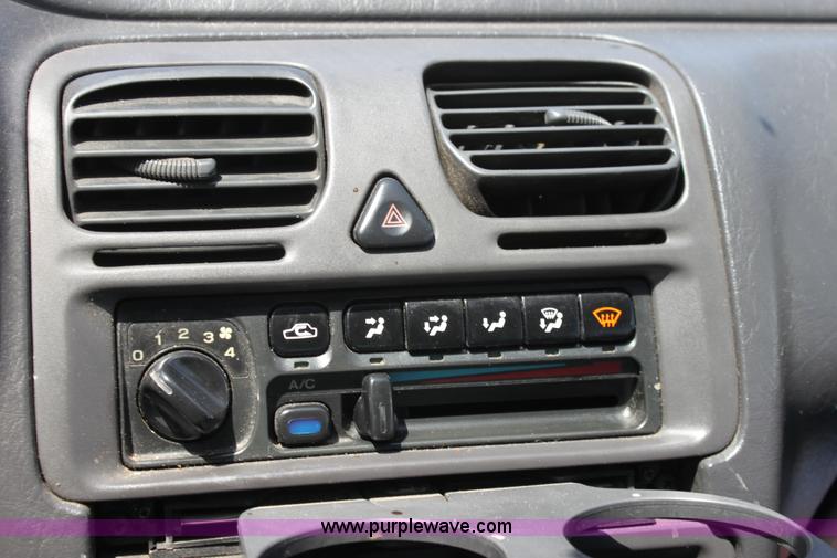 image for item D5138 1996 Subaru Legacy