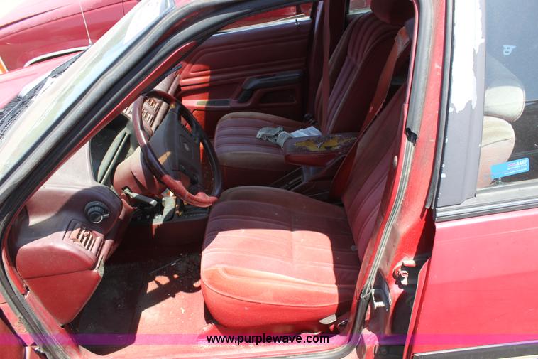 image for item D5139 1991 Mercury Topaz GS