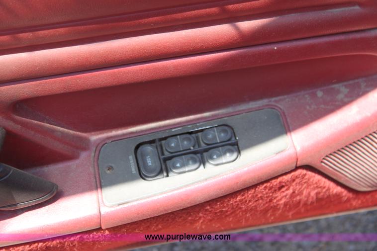 image for item D5139 1991 Mercury Topaz GS