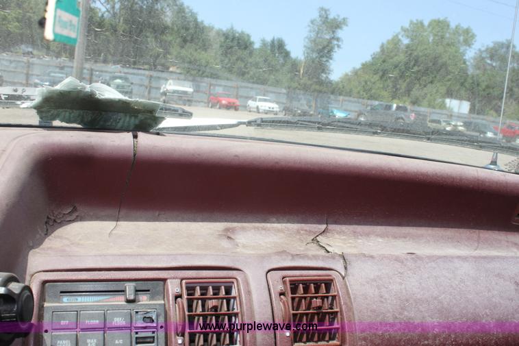 image for item D5139 1991 Mercury Topaz GS