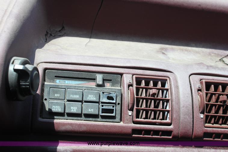 image for item D5139 1991 Mercury Topaz GS