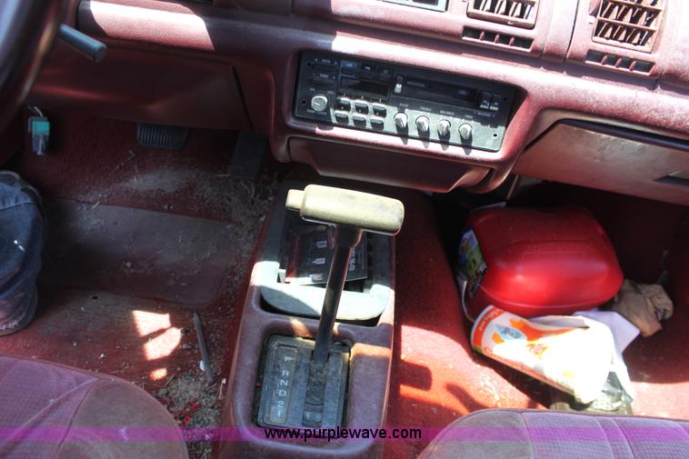 image for item D5139 1991 Mercury Topaz GS